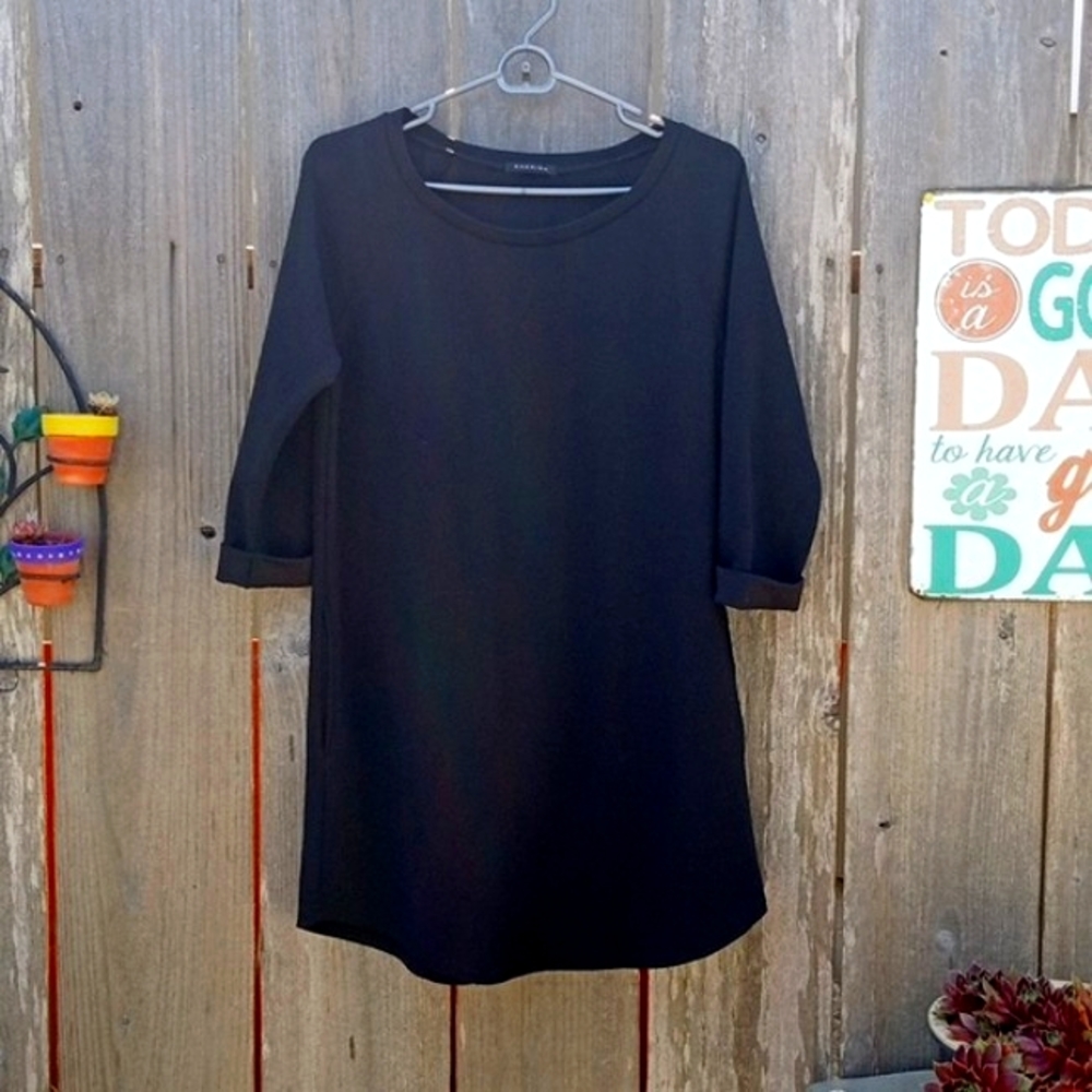 NWOT Mod stretch mini dress